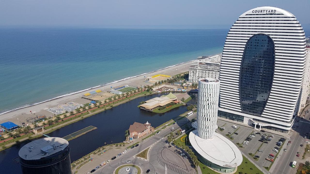 Hotel Orbi City Batoumi Extérieur photo
