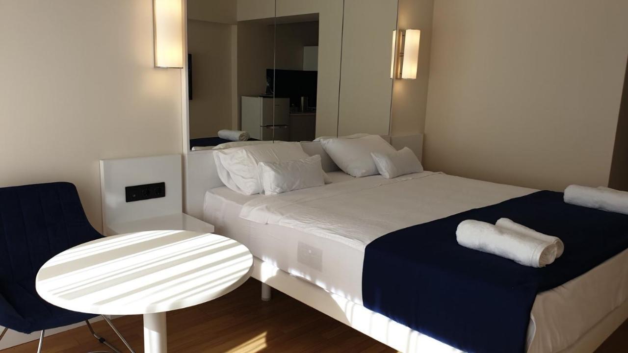 Hotel Orbi City Batoumi Extérieur photo