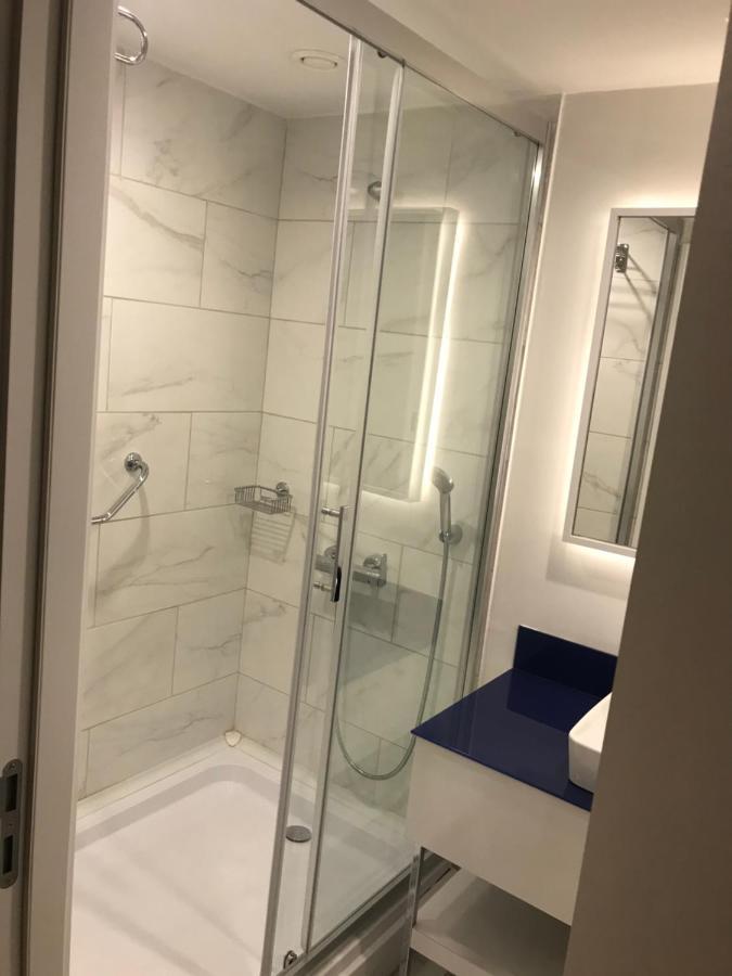 Hotel Orbi City Batoumi Extérieur photo